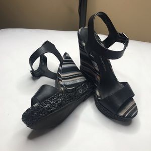 Chinese Laundry black platform sandals